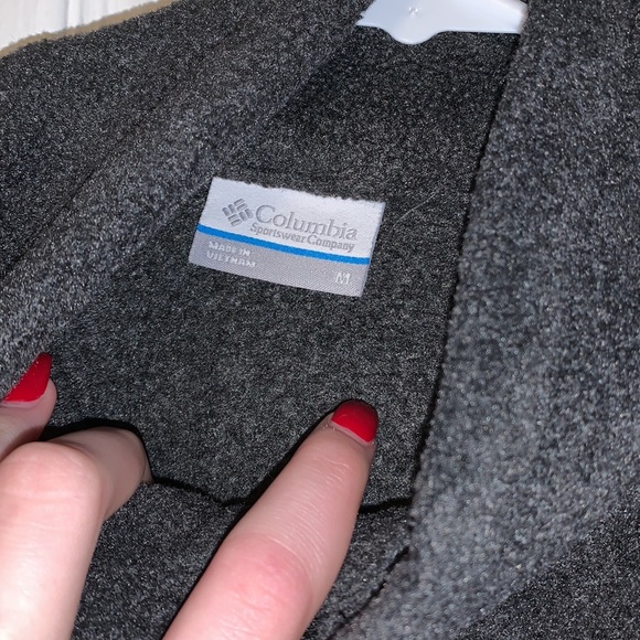 ⭐️Like new Columbia grey zip up jacket - Picture 2 of 2